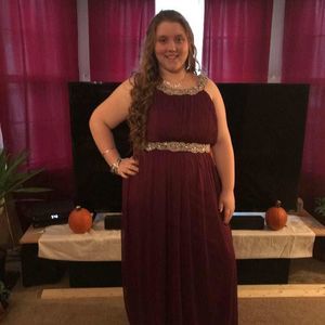 Meet your Posher, Lori